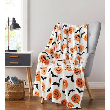 Halloween fuzzy outlet blanket